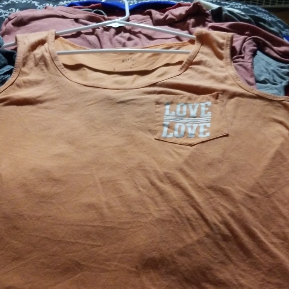 Love tank top